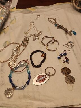 Handcrafted Blue Bead Pendant Necklace - Unbranded